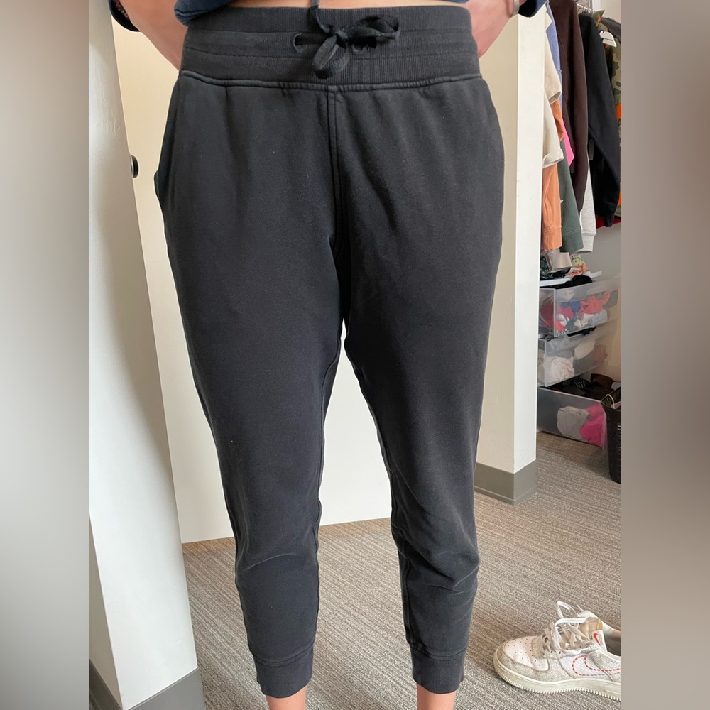 Size 6 Lululemon Sweats